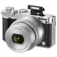 京东商城 Nikon 尼康 J5+1 尼克尔 VR 10-30mm f/3.5-5.6 PD镜头数码相机 1999元包邮（10元定金）